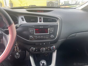 Kia Ceed - 7