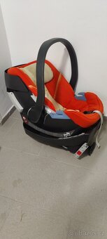 Cybex autosedačka s Izofixem a kočárek Moon Scala - 7