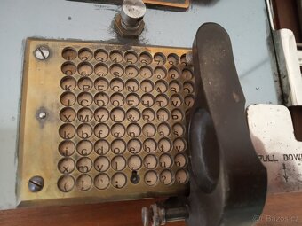 Prodám unikátní psací stroj HALL (Boston model) - 7