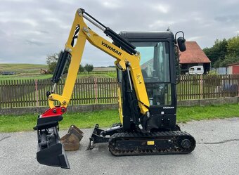 Minibagr Yanmar SV16 - 7