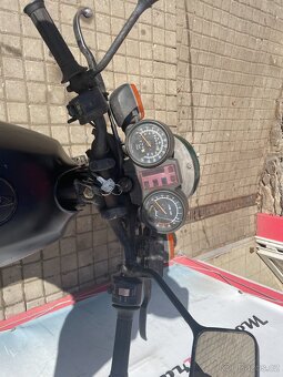 Suzuki GSX 400 1984 - 7