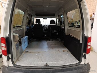 volkswagen Caddy Maxi 4x4 - 7