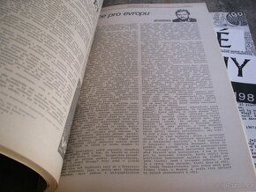 REVOLUCE, HAVEL, VOLBY, REKLAMNí TISKOVINY, STARÉ NOVINY - 7