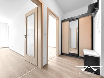 Pronájem byty 2+kk, 43 m2 - Praha - Vysočany, ev.č. 675 - 7