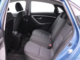 Hyundai i30 1,6 GDI 99kW CZ Go Czech (2016) - 7