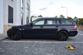 Bmw E61 530d/xDrive/2006/170kW/Automat/Kůže/Panorama/326tkm - 7