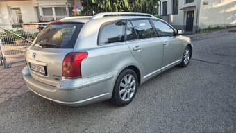 Toyota Avensis Combi 2,2 Diesel rok 2005 - 7