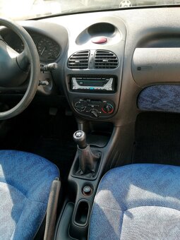 Peugeot 206 Hatchback - 7