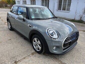 Mini Cooper 1.5i 100kw 1.majitel 37.000km 2x alu top stav - 7