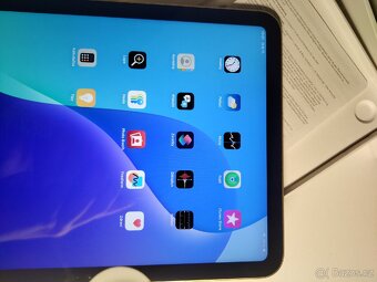 Model: iPad 10. generace (2022) — 64 GB, Wi-Fi
- 7
