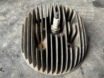 Predám DILY motoru ČZ 250/455 - 7