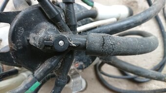 2x konvové dojení a díly dojící zařízení - 7