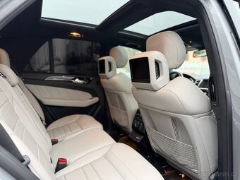 Mercedes-Benz ML 63 AMG - 7