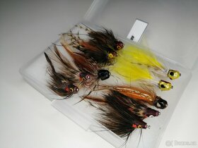 Hauserovo peří, kohout, vláčecí streamer XIII - XVII - 7