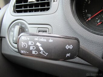 Polo 1.0,Digitální klima,57000km - 7