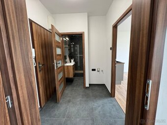 🏠 Nově zrekonstruovaný byt 1+1 (39 m²) k okamžitému nastěho - 7