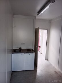 Kombinovaný stavební kontejner (111) - použitý - 7