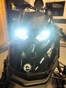 Ski-Doo Summit X 165¨ 850 Turbo R E-tec Shot - 7