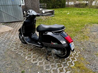 VESPA 300 GTS super - 7