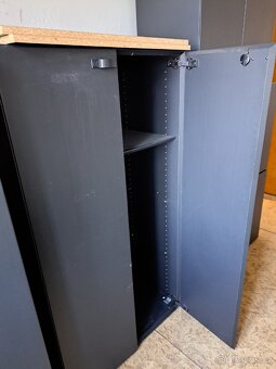 Kancelářské černé skříně - 7