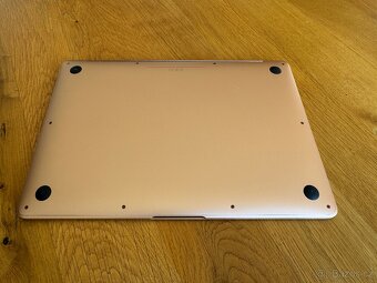 Apple, MacBook Air, Retina, 13palcový, 2019, 16 GB - 7