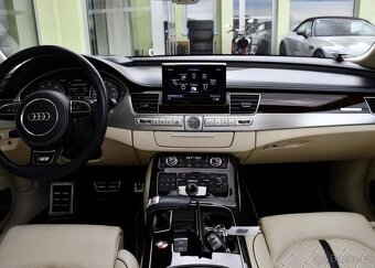 Audi S8 PLUS 4.0TFSI MAX VÝBAVA 2xKOLA - 7