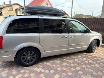 chrysler grand voyager - 7