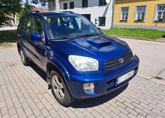Toyota Rav4 2,0 D4D nafta manuál 85 kw - 7