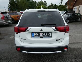 Mitsubishi Outlander 2.3 Di-D 4x4, DPH, 7.míst - 7