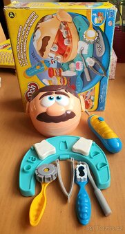 Prodám Play-Doh 2 sady - 7