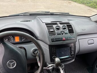 Mercedes Benz Vito - 7