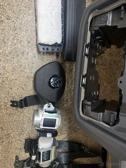 Airbagová sada Volkswagen Tiguan 2 s originální deskou - 7