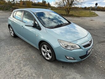 Opel Astra 1.6l + LPG, r.v. 2010 - 7