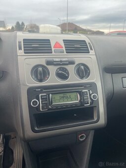 Volkswagen Touran 2.0D EcoFul, na splátky bez registru - 7