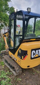 pasovy bagr Cat 301.4 - 7