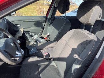 Renault Megane Scenic - 7