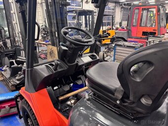 Vysokozdvižný vozík diesel TOYOTA 2,5t po GO REPASI - 7