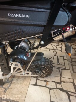 Motokoloběžka nitroscooter XG10 allroad 49ccm - 7