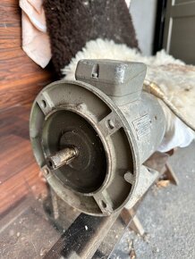 Motory 4 kusy - 7