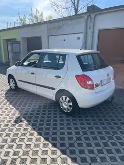Prodám Škoda Fabia 1.2htp 51 kw r.v.2012 - 7