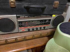 Radio - 7