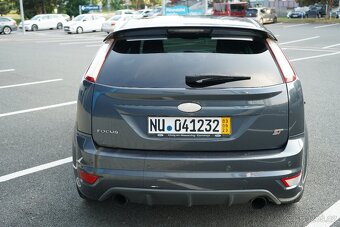 Ford Focus 2.5 ST - 7