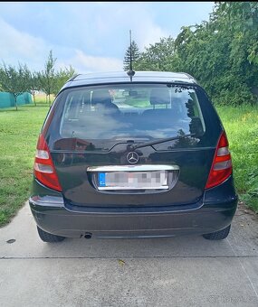 Mercedes A - 7
