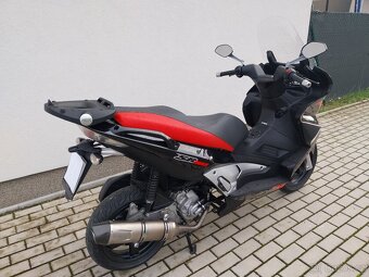 Aprilia sr max 300 - 7