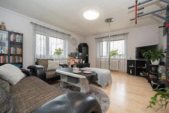 Pronájem rodinného domu 100 m², pozemek 325 m² Stračov - 7