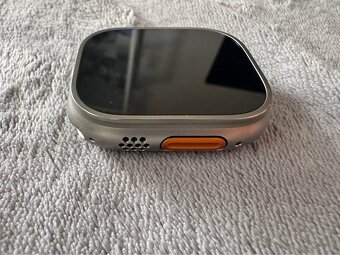 Apple Watch Ultra 49mm Titanium Orange Alpine Loop - 7