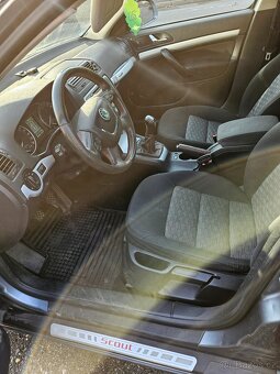 ŠKODA OCTAVIA  SCOUT 2,0 TDI 103 Kw, 4x4 - 7