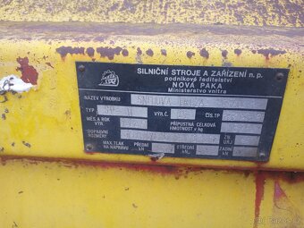 Prodám sněhová fréza horal - 7