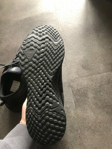 Nové WMNS Odyssey react 2 shield vel. 38 - 7