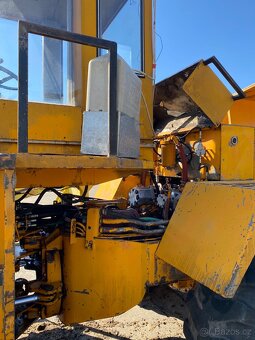 UNK 320 - 7